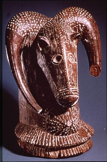 91260 wood figure