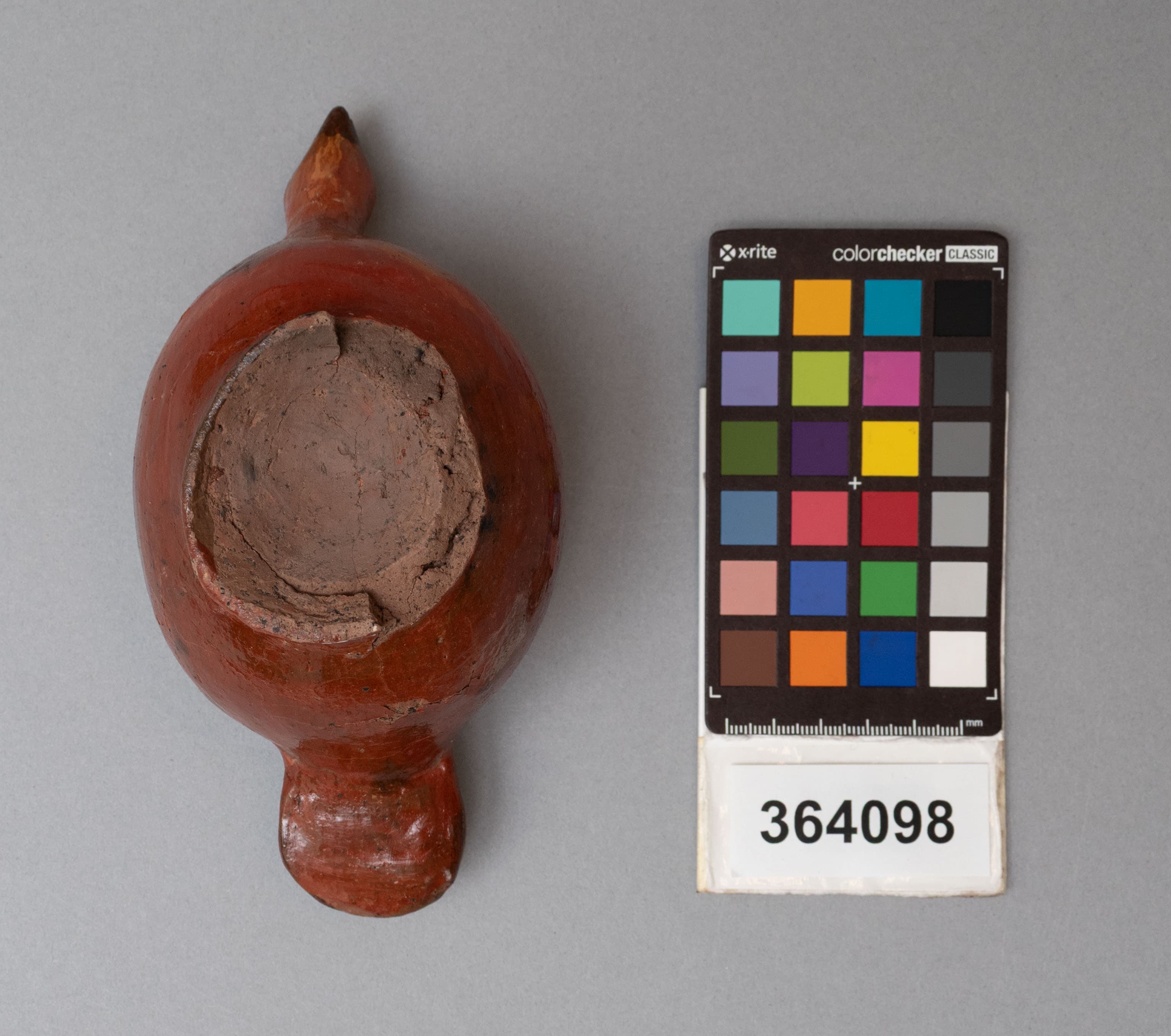 364098 clay (ceramic) vessel; bank